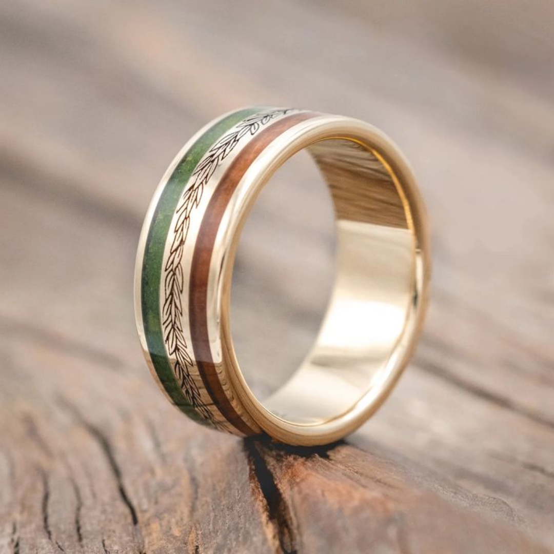 Emerald Crest Gold Ring