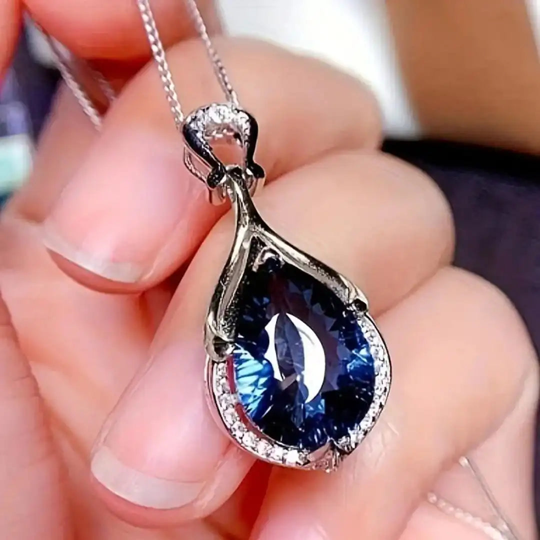 Alindra Feymorra Necklace