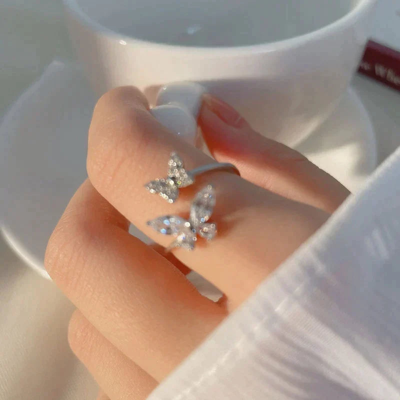 Adjustable Shinny Butterfly Ring in Silver