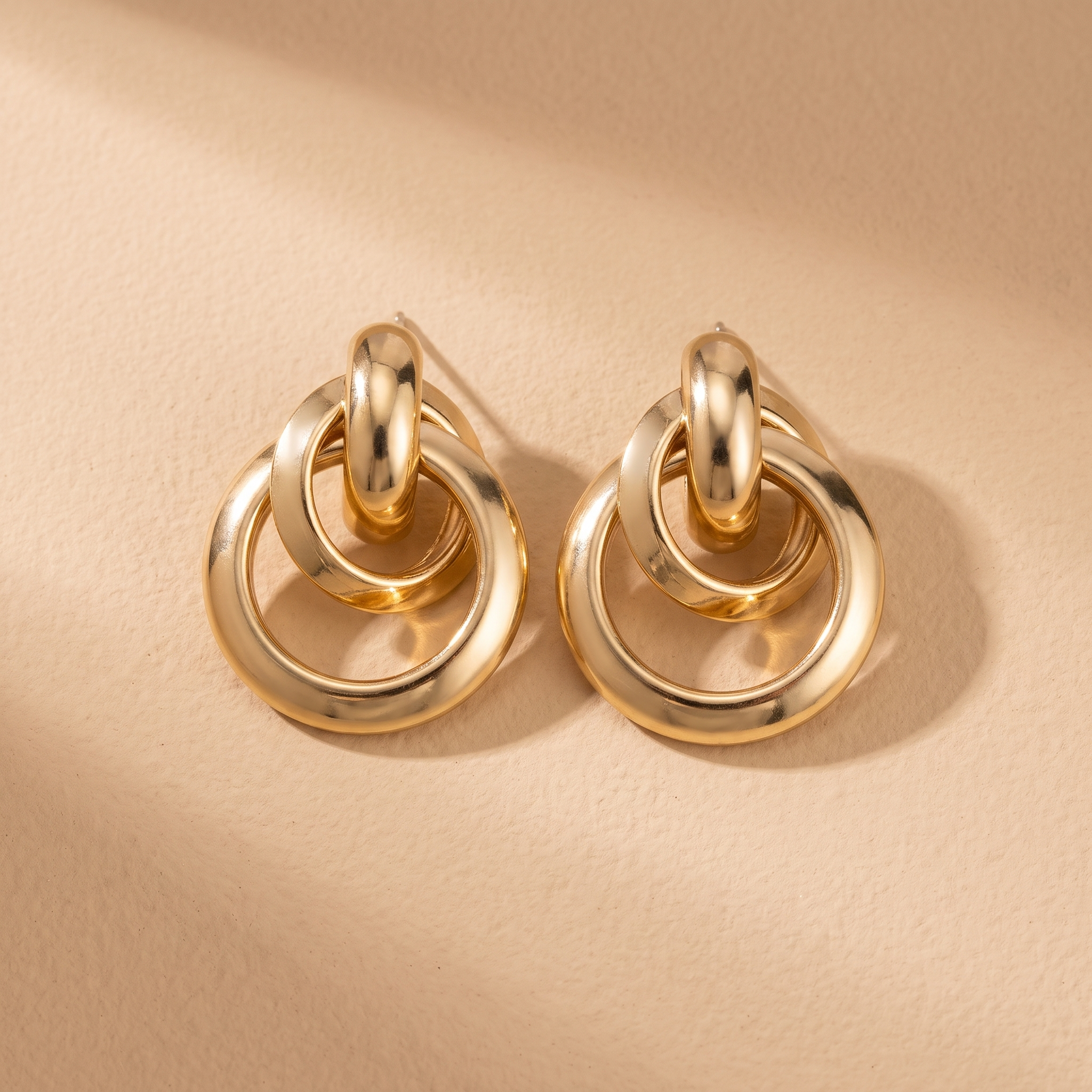 Elegant Gold Hoop Earrings