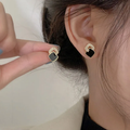 Vintage Onyx Golden Earrings